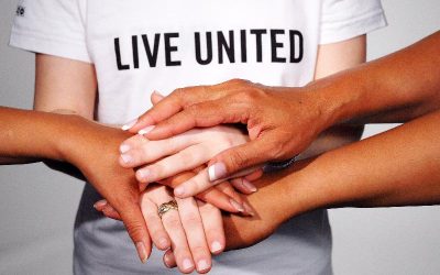 United Way România a Contribuit la Elaborarea „Ghidului de Investiții în Comunitate” Lansat de AmCham Romania