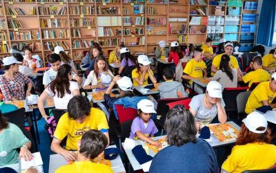 United Way a Doborât Recordul – Cel Mai Mare Sincron de Scrabble din România
