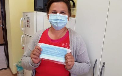 Dacris a donat 21.000 de măști de protecție Fundației United Way România