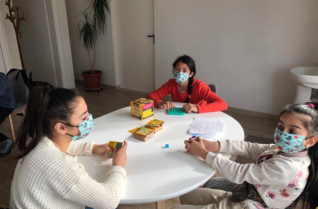 The United Way Romania Foundation and Naguma Medical Supply SRL help children return to school safely